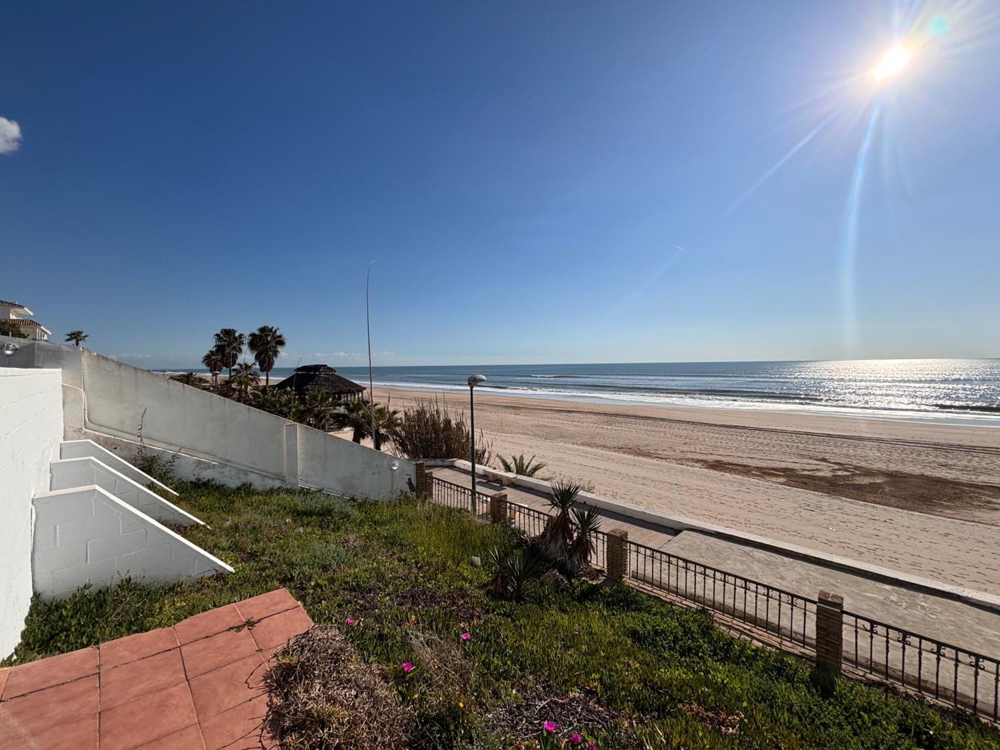 Апартаменты A La Orilla Del Mar Маталасканьас Экстерьер фото
