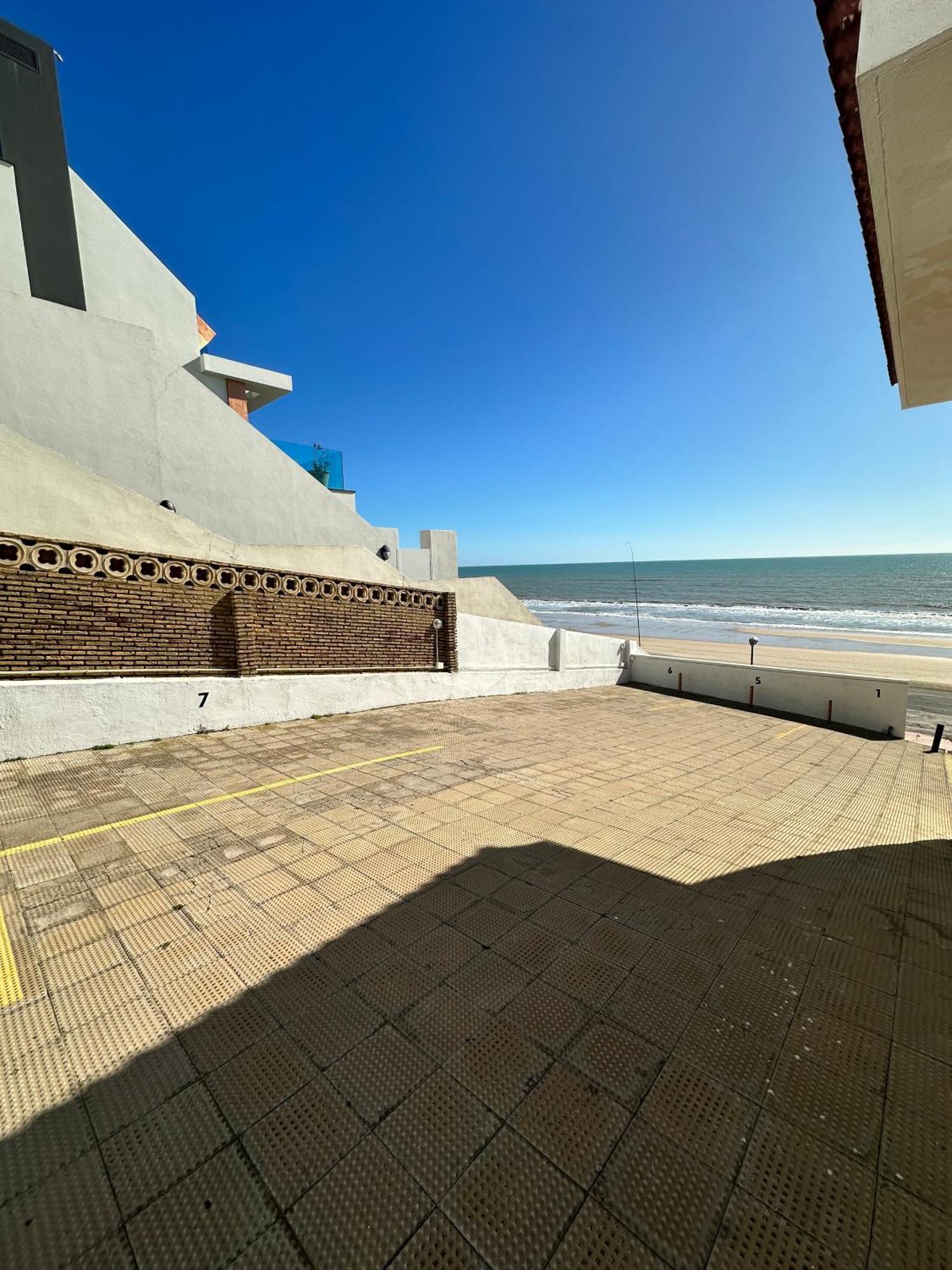 Апартаменты A La Orilla Del Mar Маталасканьас Экстерьер фото
